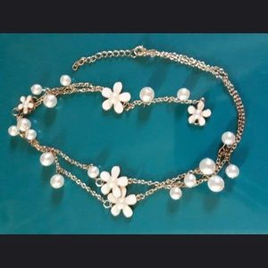 Jewelry - NWT floral lariat layered necklace choker Jewelry - NWT floral lariat layered necklace choker
